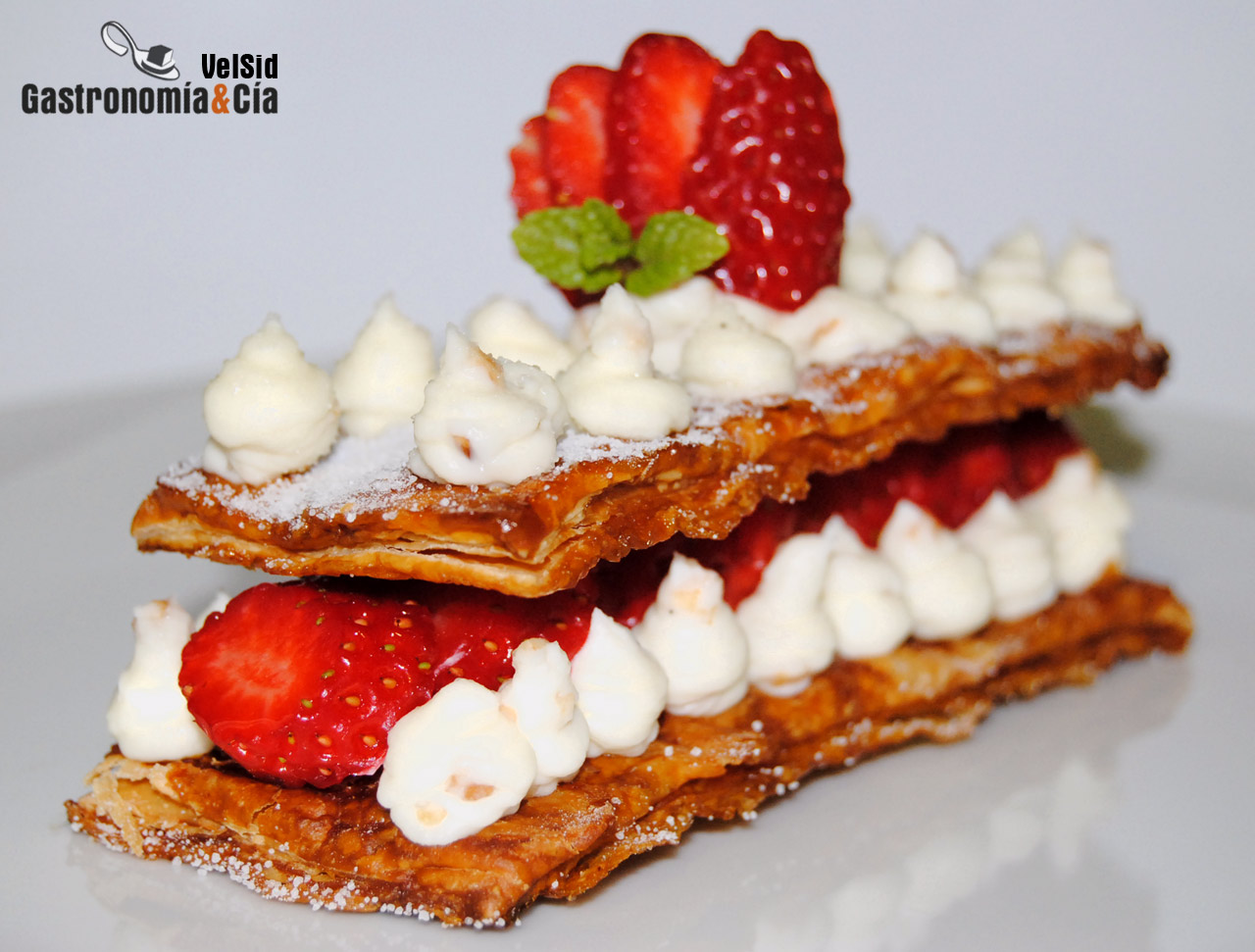 Milhojas de fresas y mascarpone