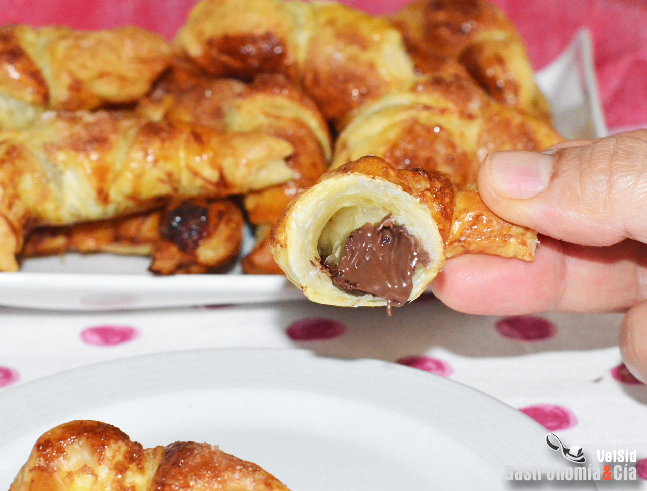 Mini croissants de hojaldre y Nutella en 10 minutos
