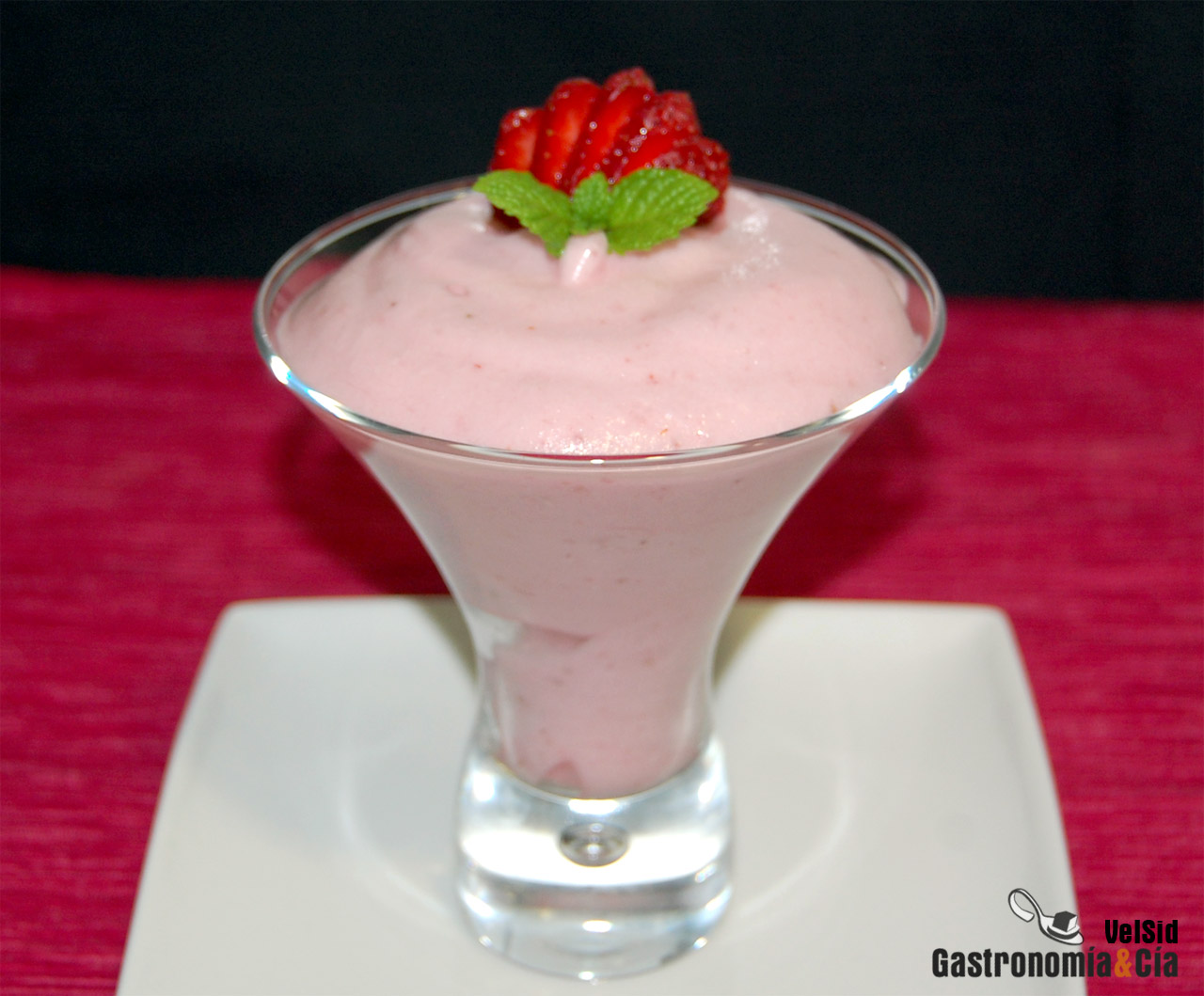 Mousse de fresa ligera