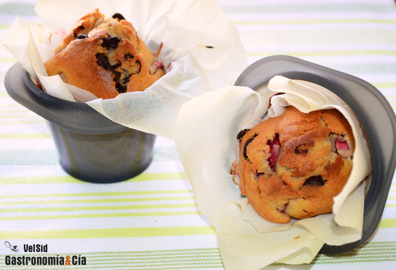 Muffins de fresas y chocolate