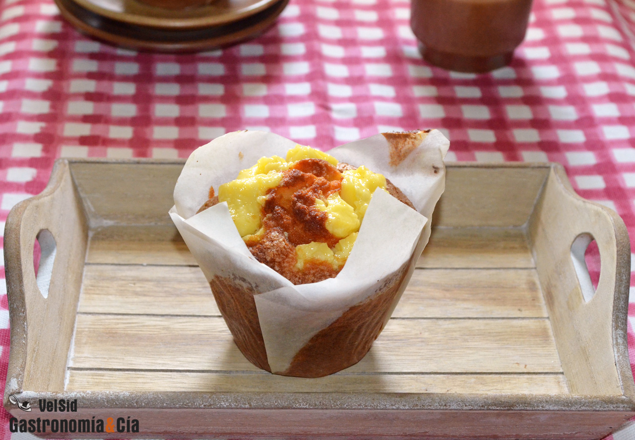 Muffins con lemon curd
