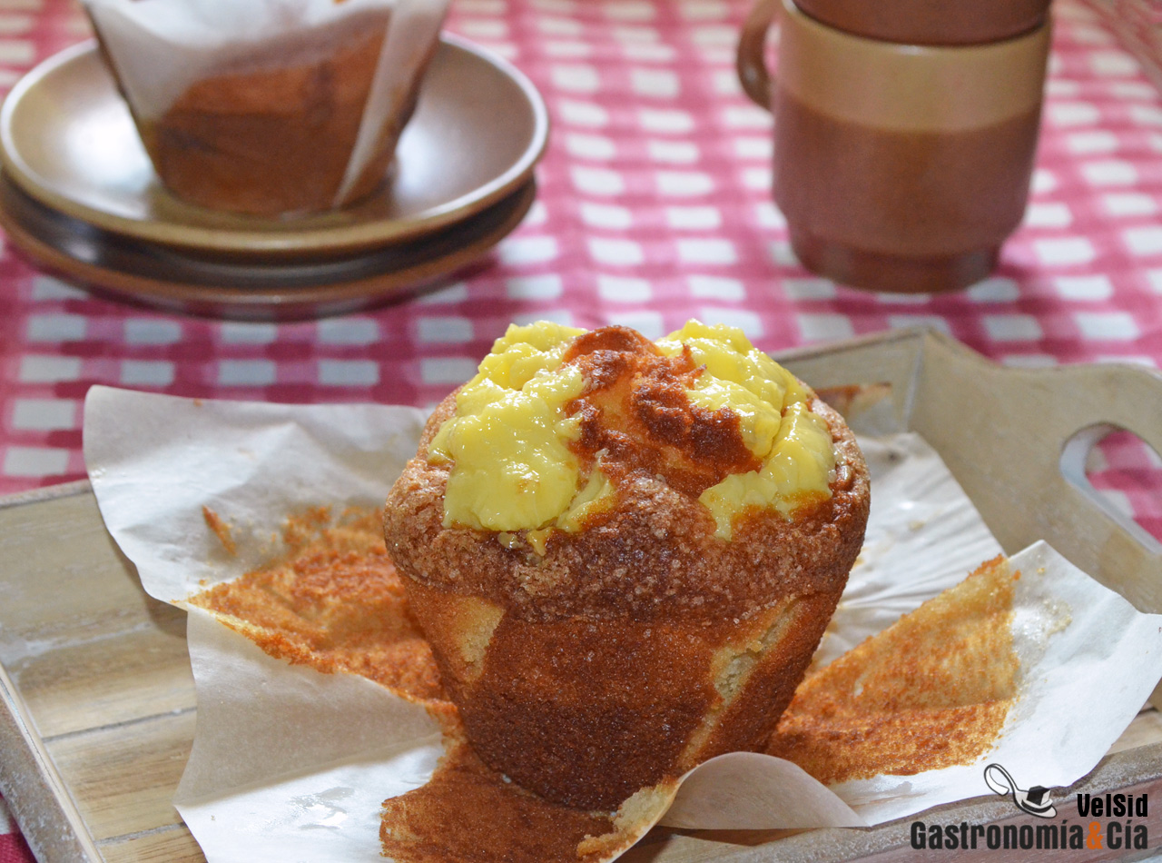 Muffins con lemon curd