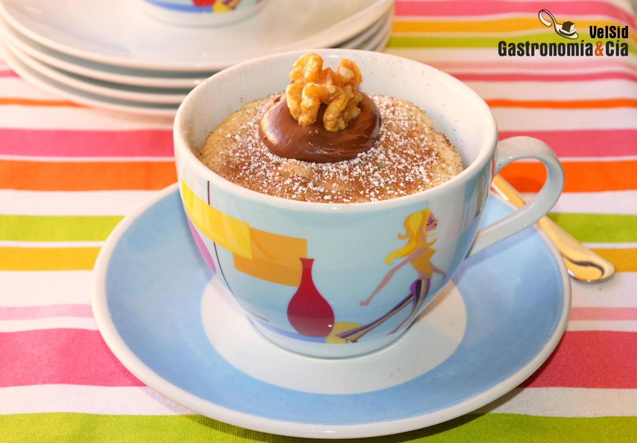 Mug Cake de plátano y nueces