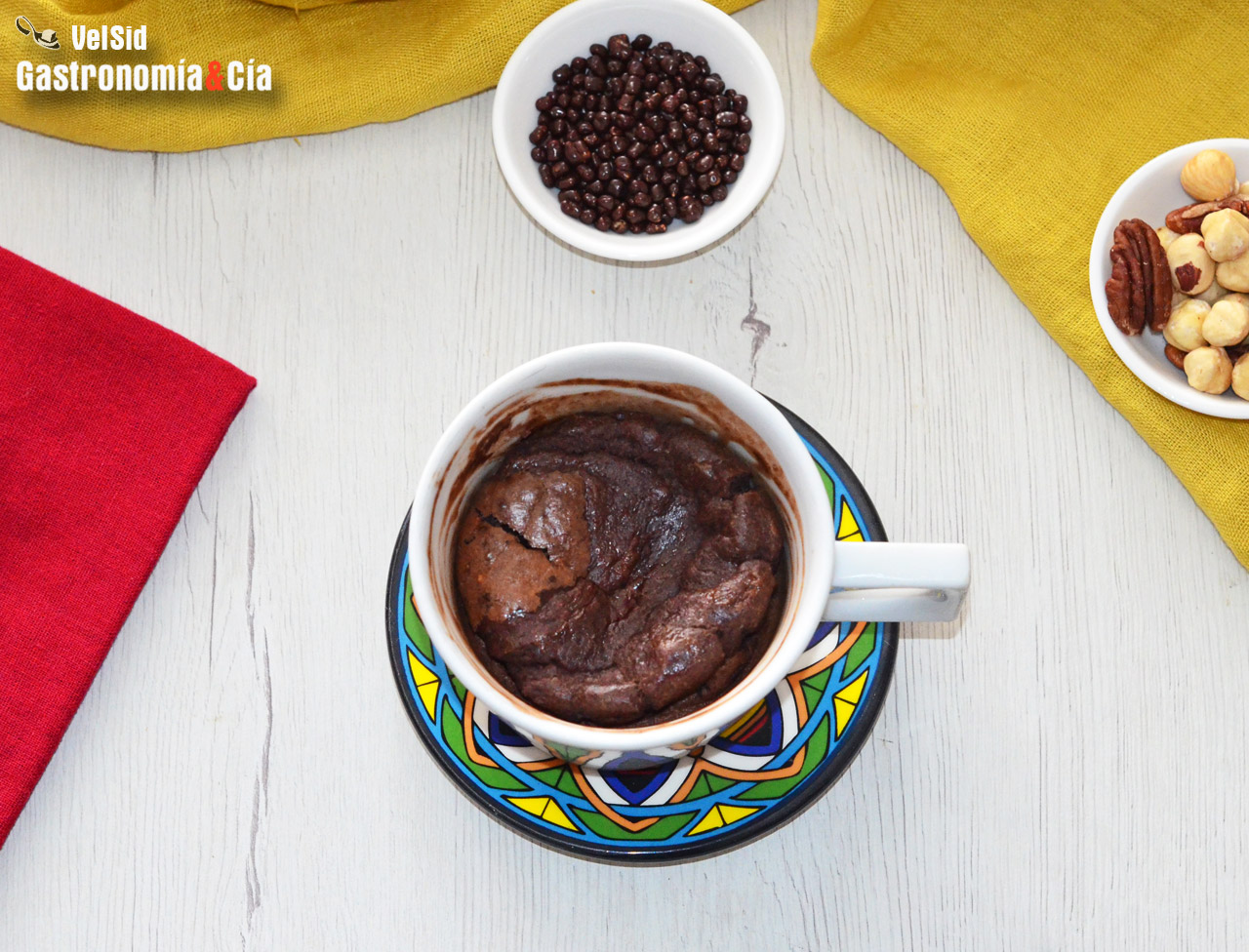 Mugcake de chocolate en freidora de aire