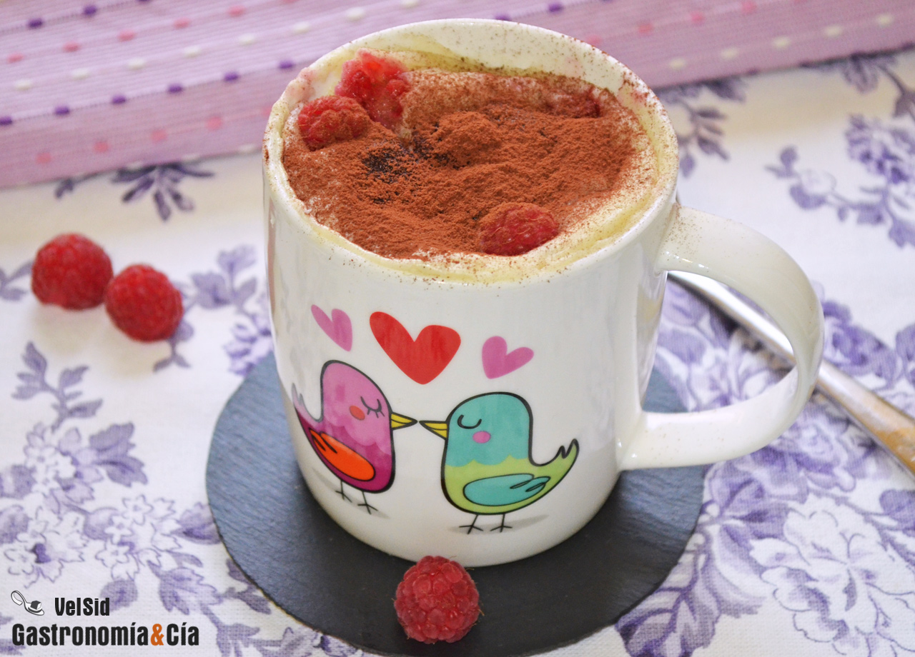 Mugcake de queso y frambuesas
