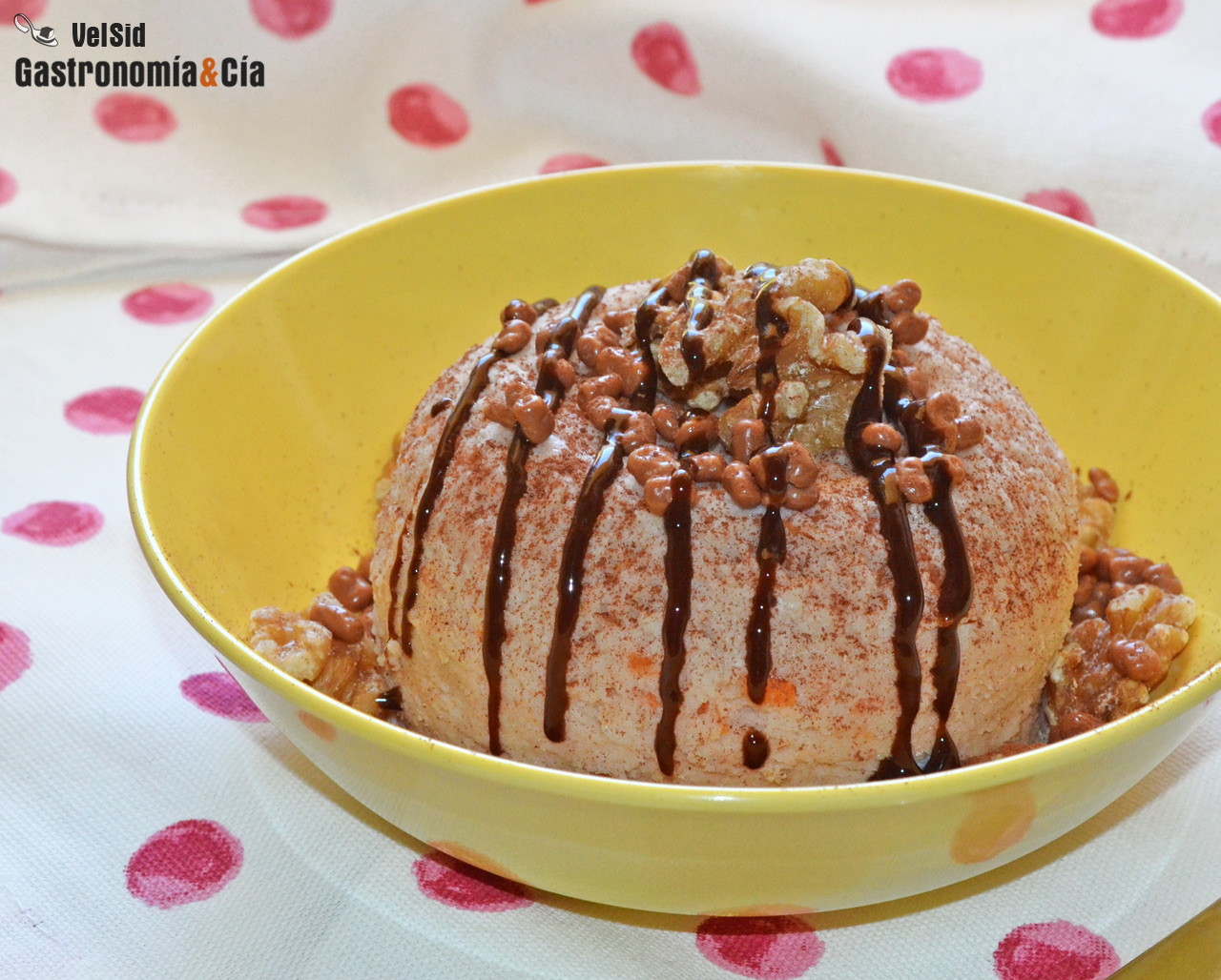 Mugcake de zanahoria, coco y canela