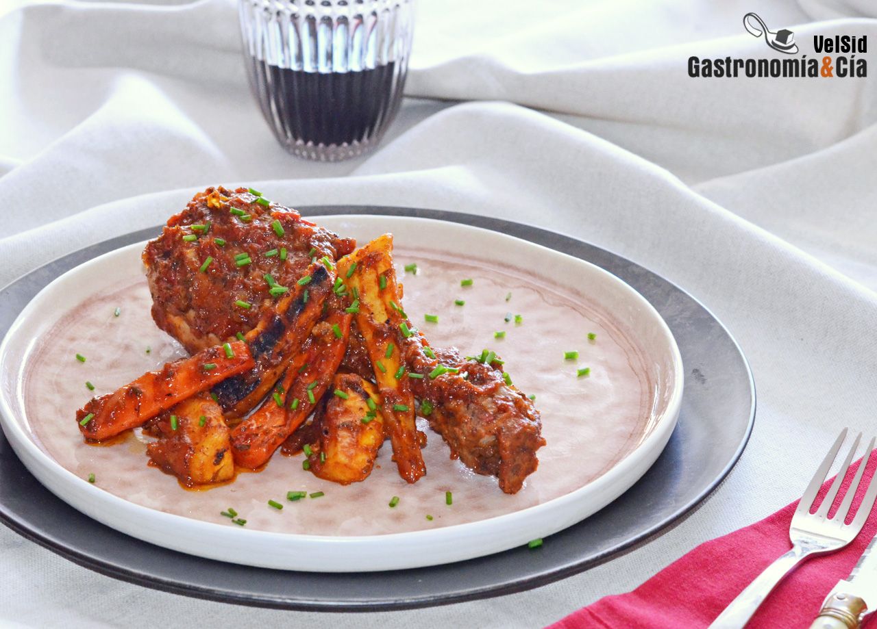 Muslos de pavo a la cazuela con sidra y compota de toma