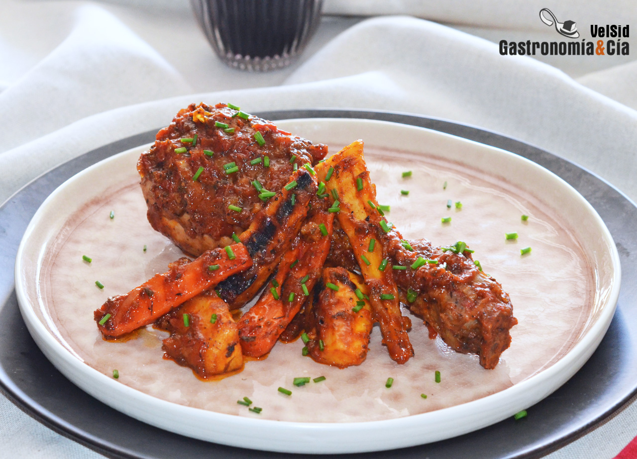 Muslos de pavo a la cazuela con sidra y compota de toma
