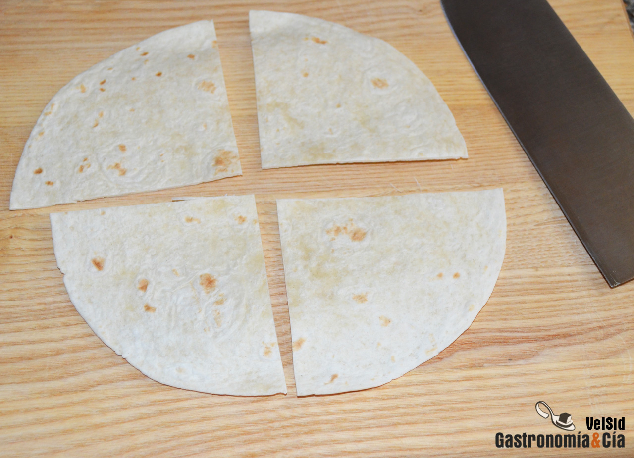 Tortillas mexicanas fritas para hacer nachos