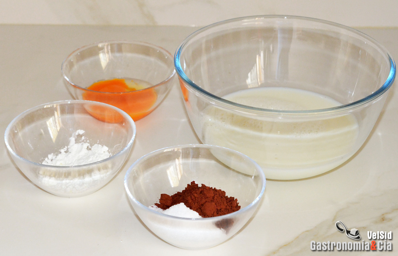 Natillas de chocolate en el microondas