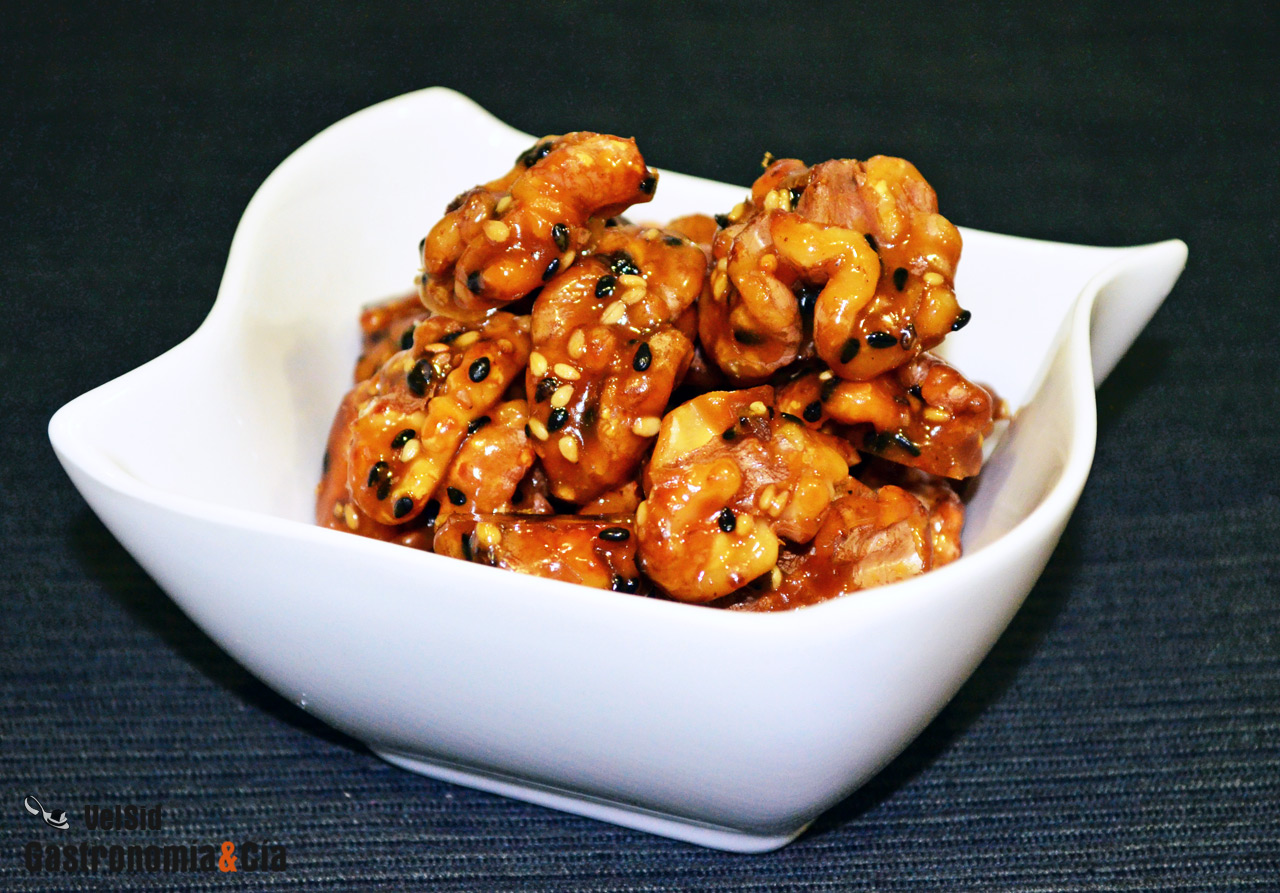 Nueces con sésamo caramelizadas