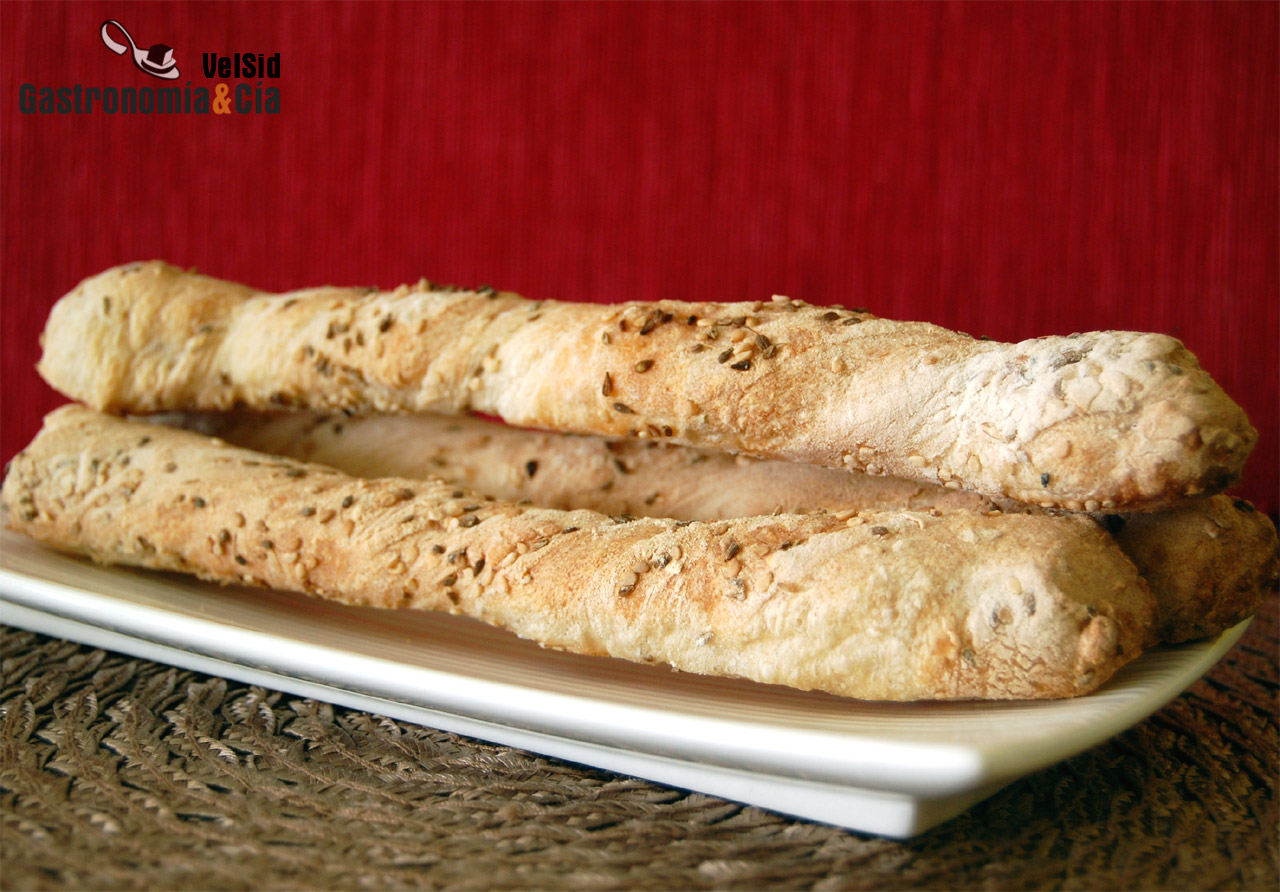 Palitos de pan con sésamo y anís