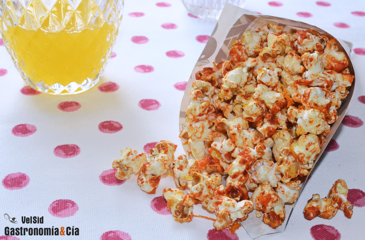 Palomitas de maíz con sriracha y cítricos