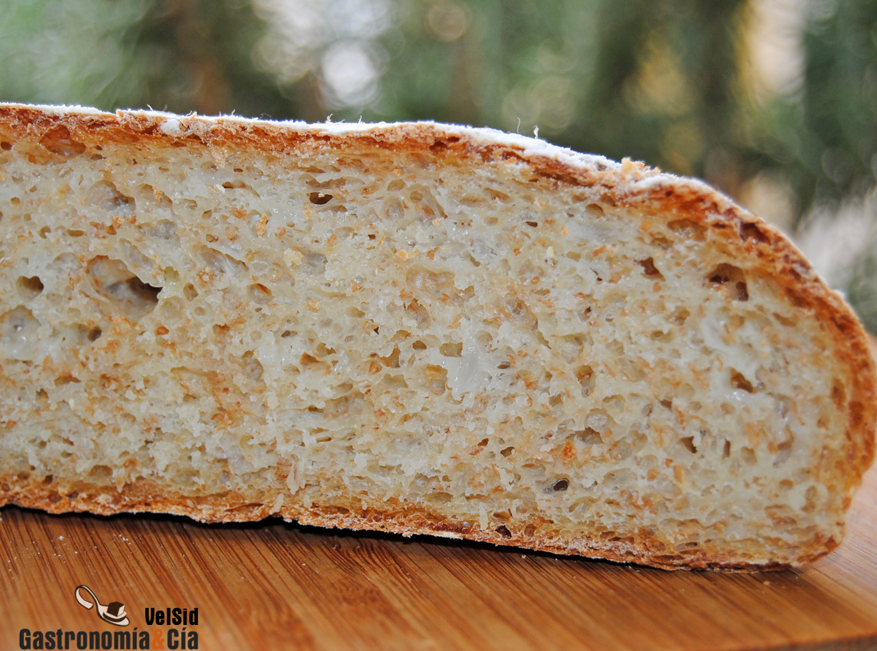 Pan de cebolla y laurel