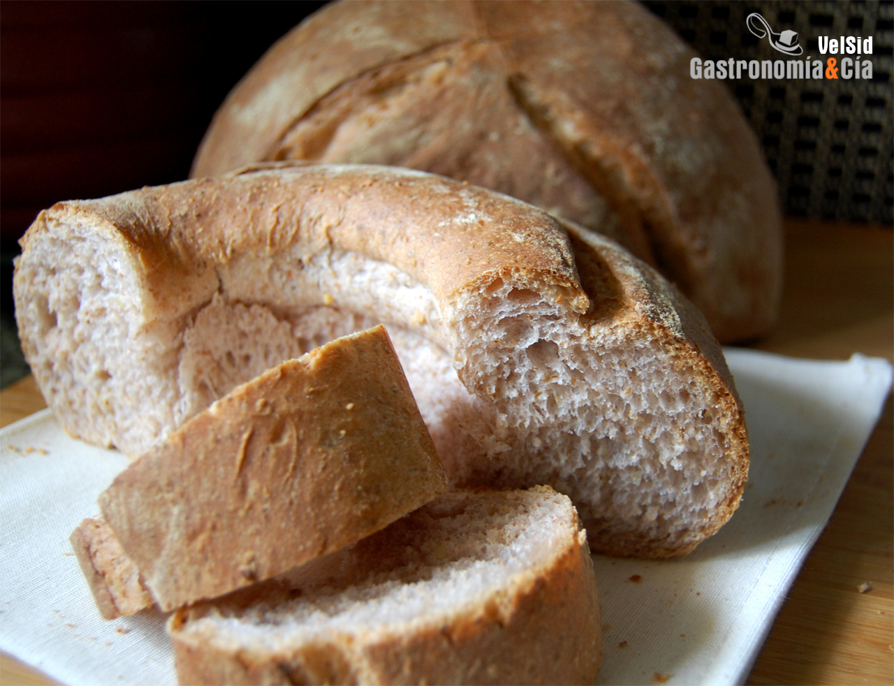 Pan de centeno y nueces