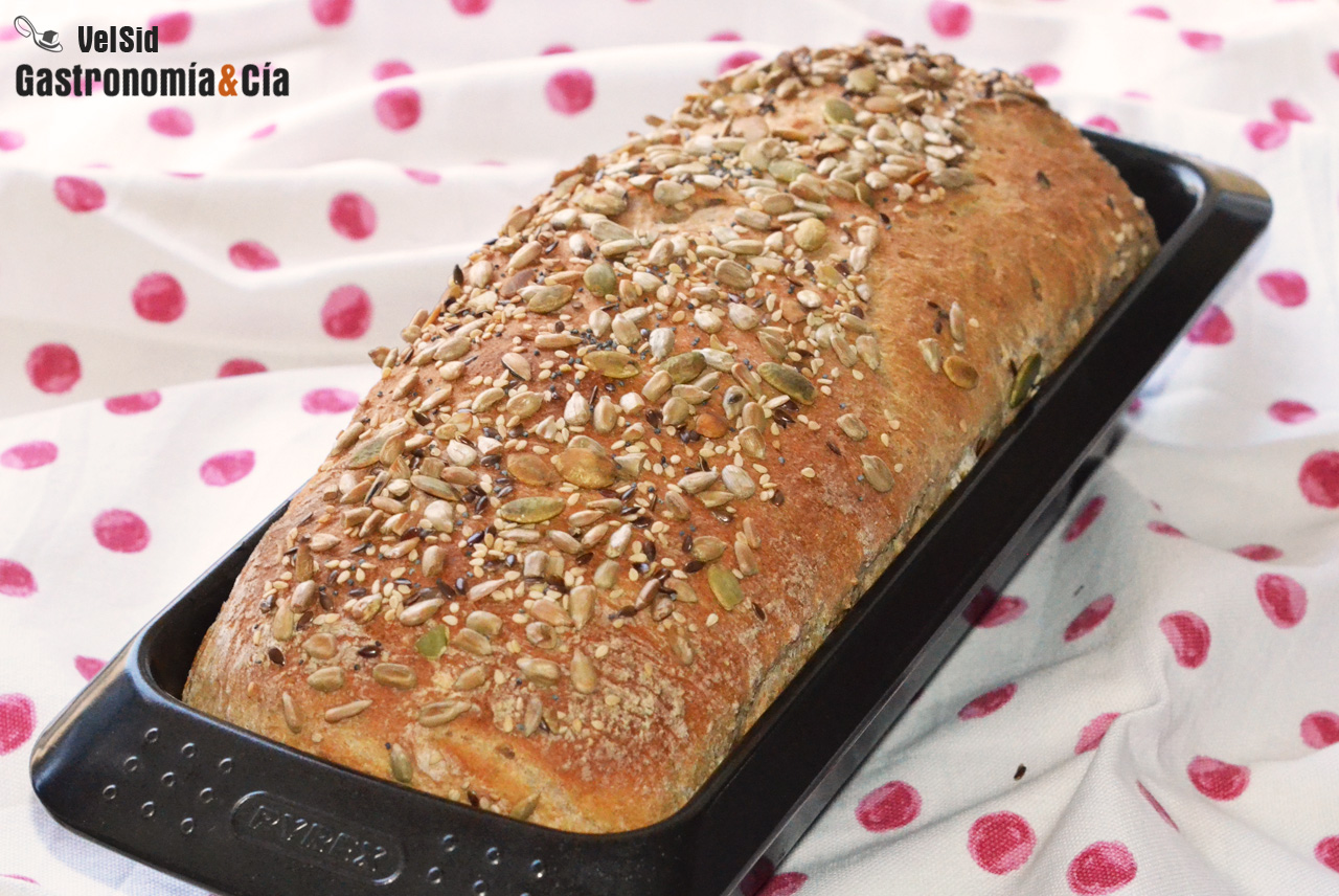 Pan de molde de espelta y leche fermentada