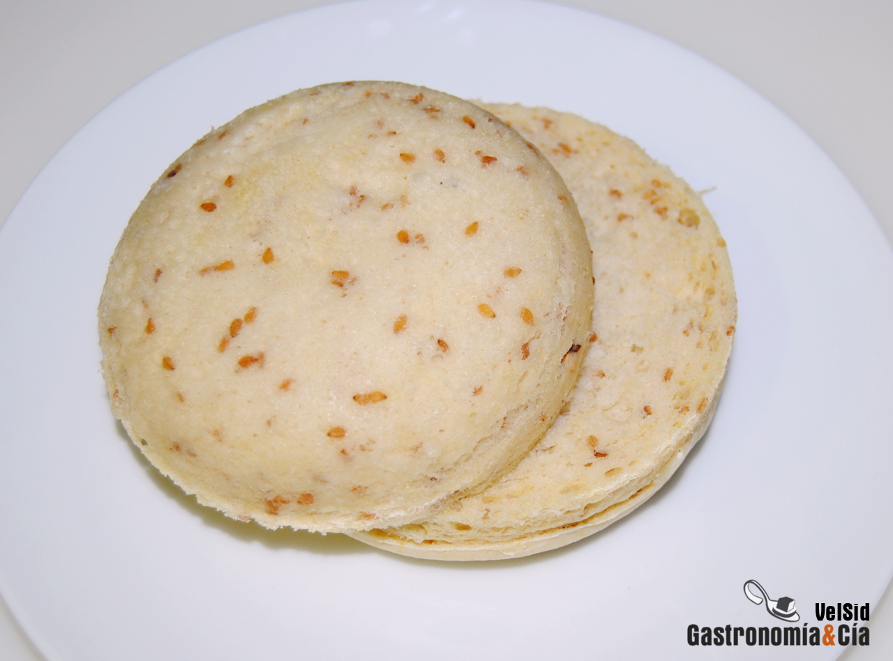 Pan de hamburguesa en microondas