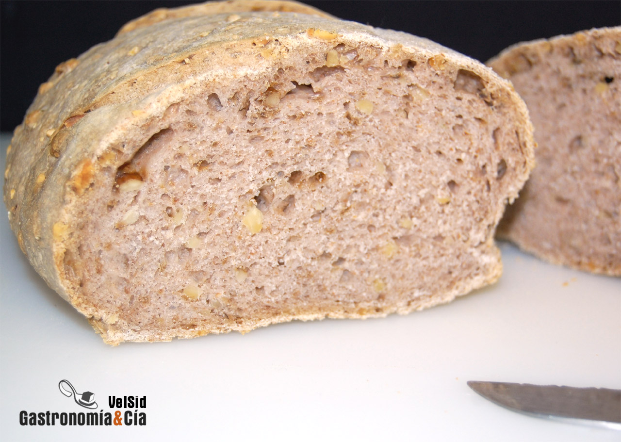 Pan de nueces y harina de centeno