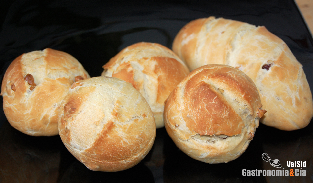 Pan de nueces y pasas