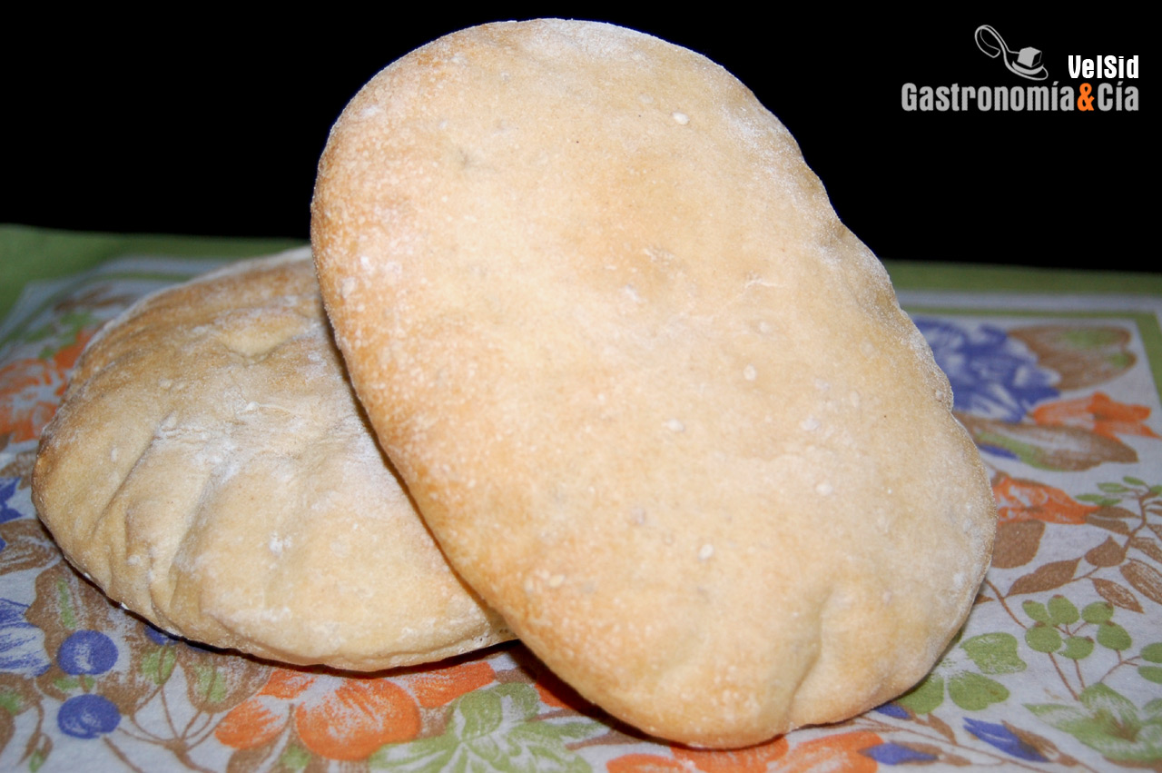 Pan con tahini