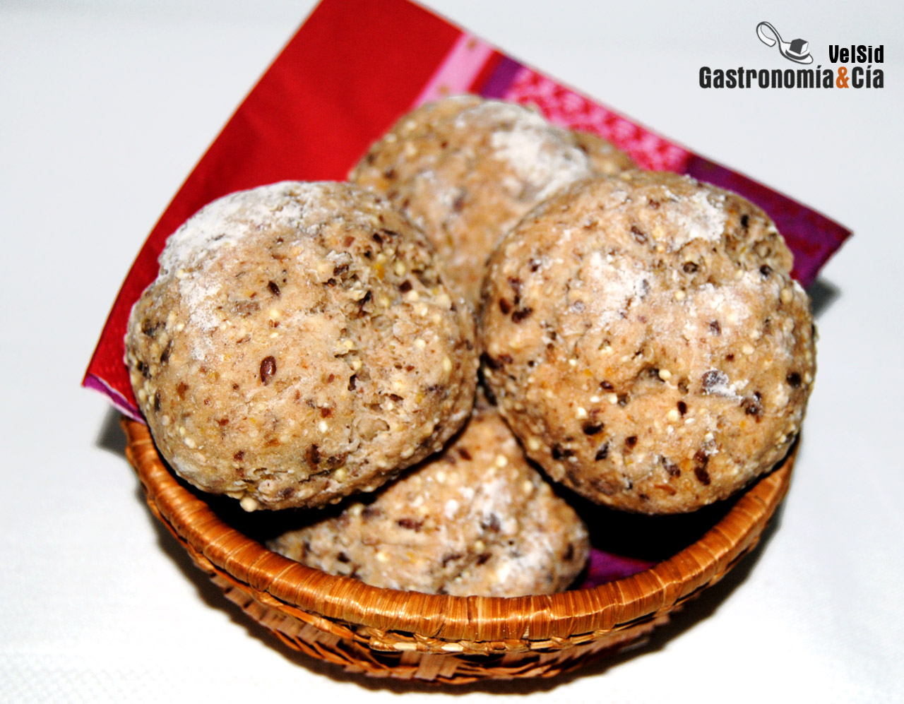 Panecillos de cereales y semillas