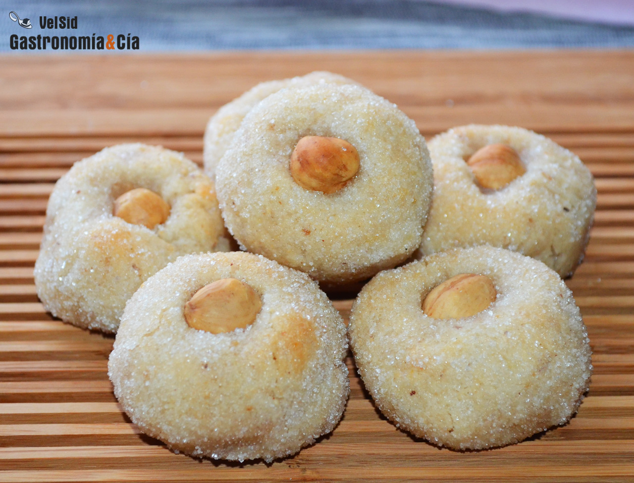 Panellets de avellana, la receta tradicional para hacer