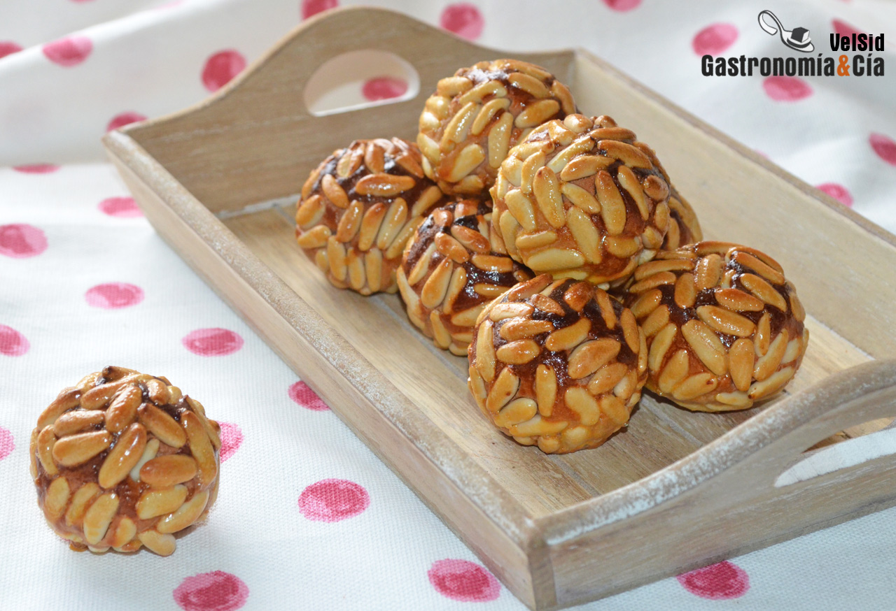 Receta de panellets de piñones sin azúcar
