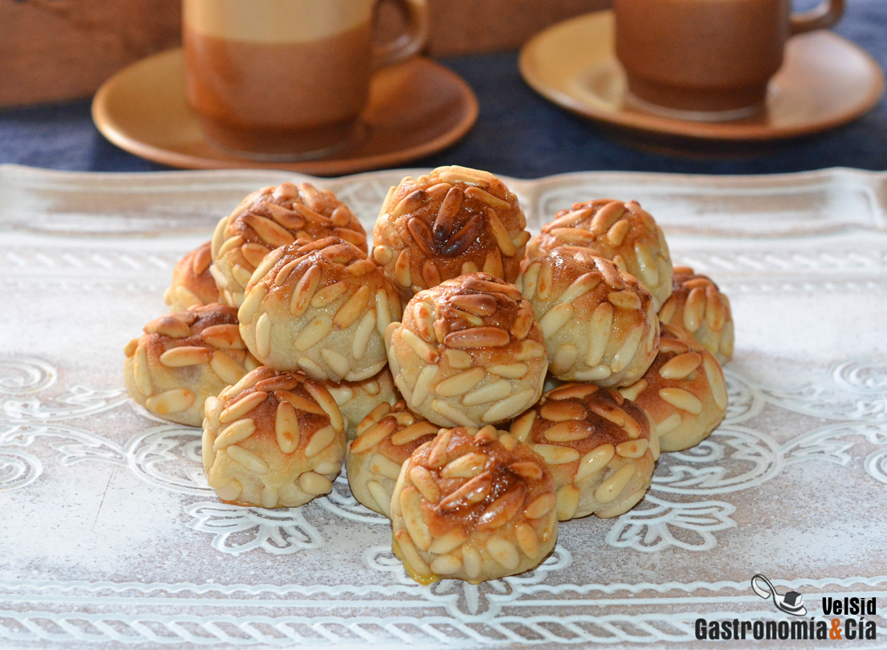 Receta de panellets de piñones bajos en azúcar