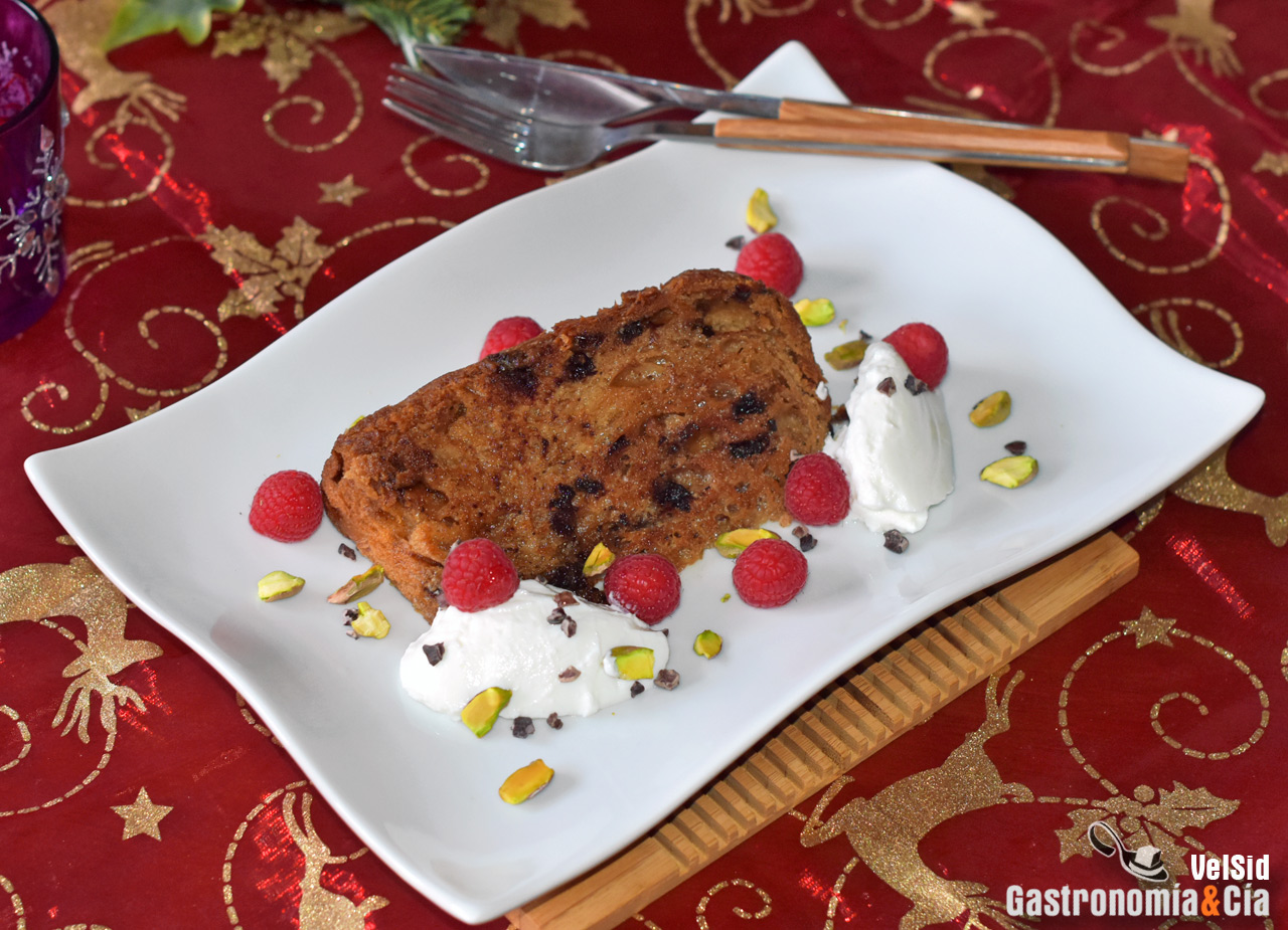 Panettone a la plancha con yogur