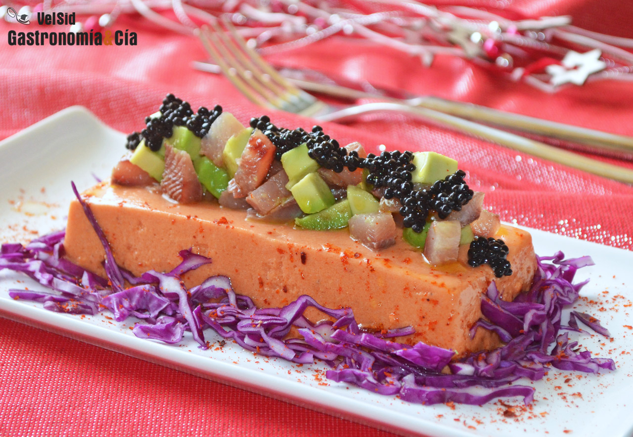 Panna cotta de pimientos asados con tartar de sardina a