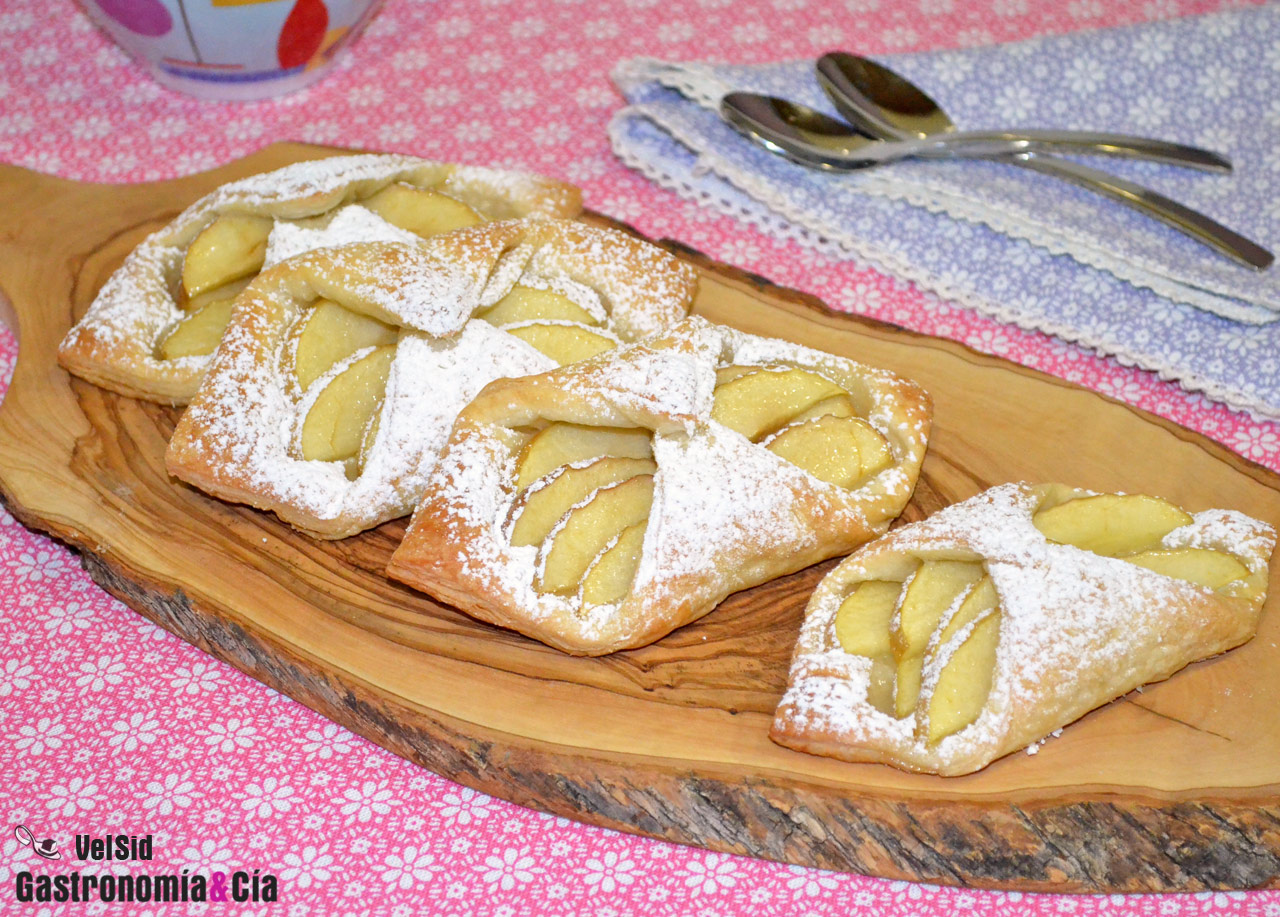 Pañuelos de hojaldre con manzana