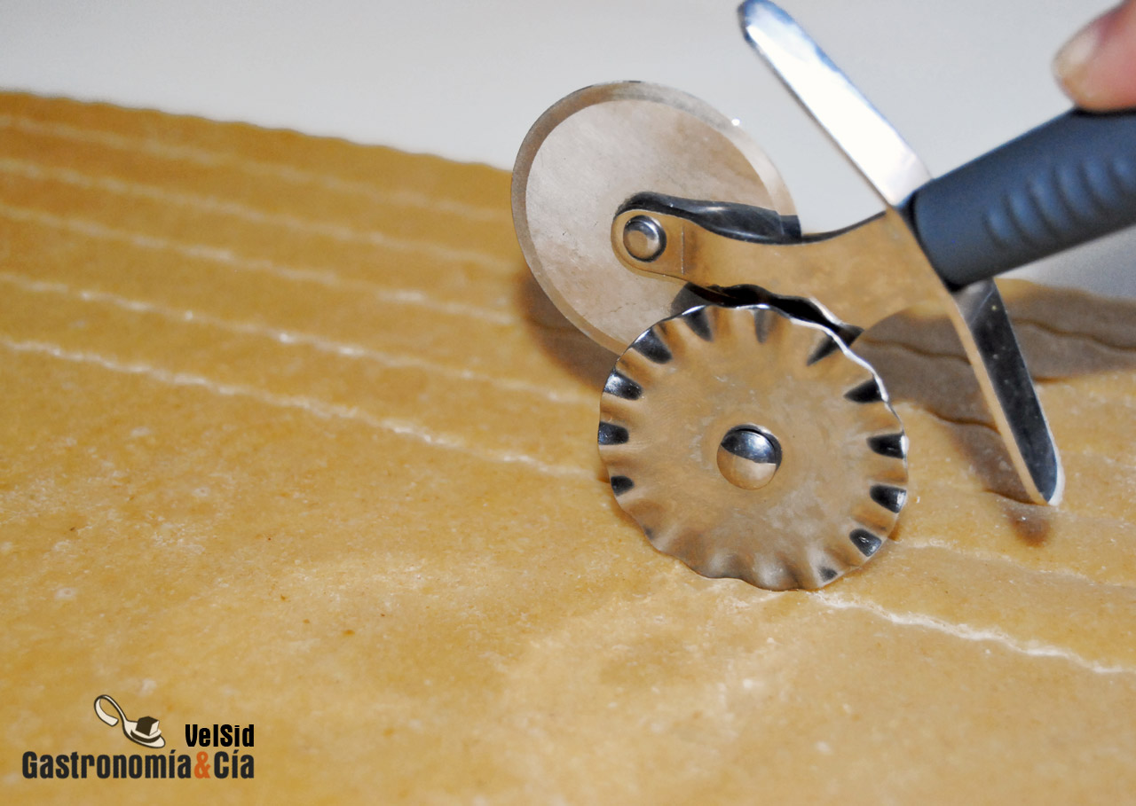 Pappardelle de kamut con queso y tomate fresco