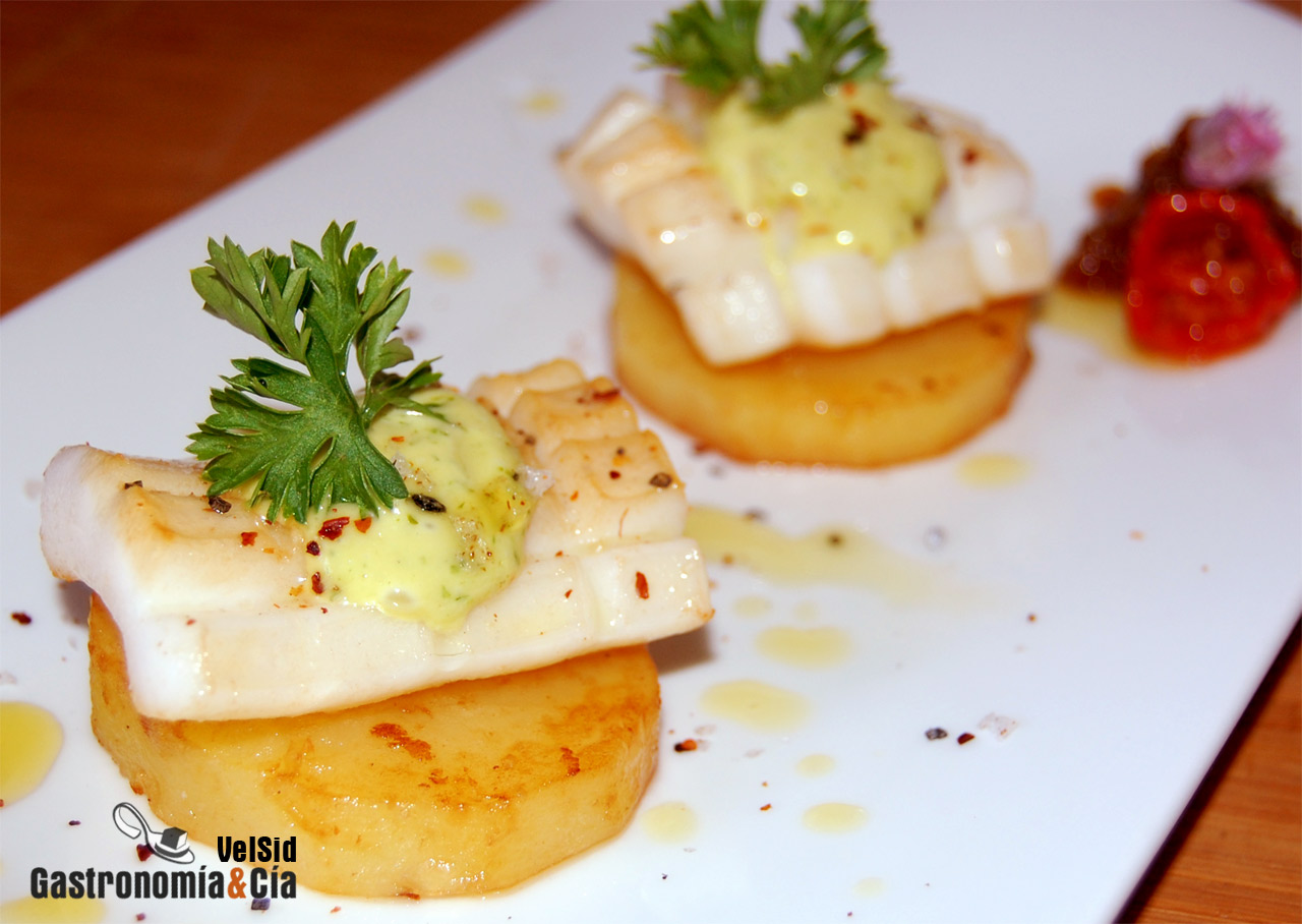 Patatas confitadas con sepia