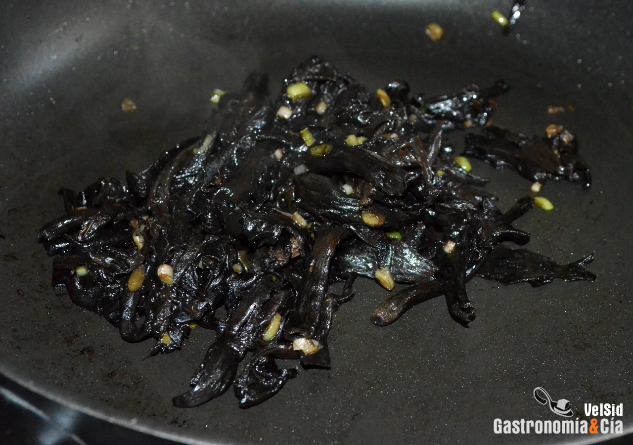 Receta de crema de queso con setas y trufa