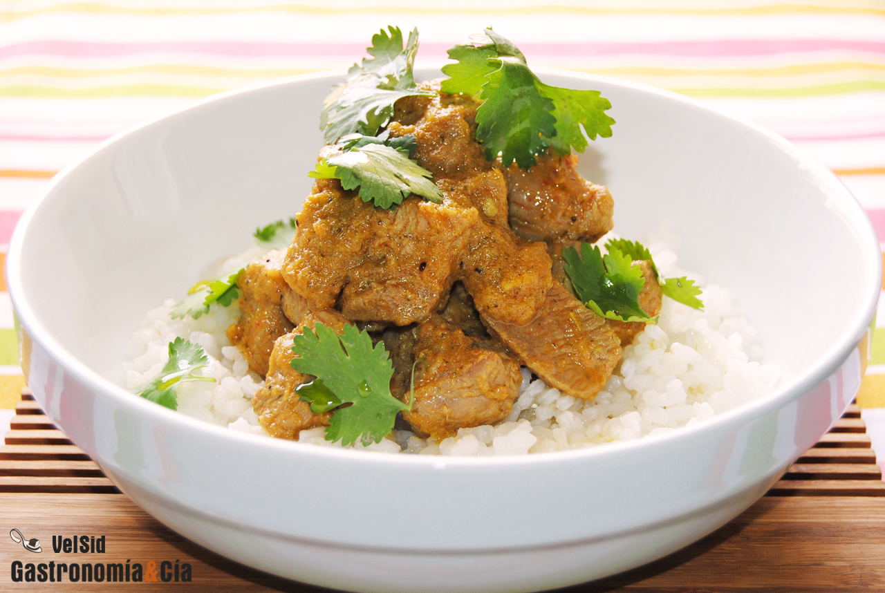 Pavo al curry Hinleh