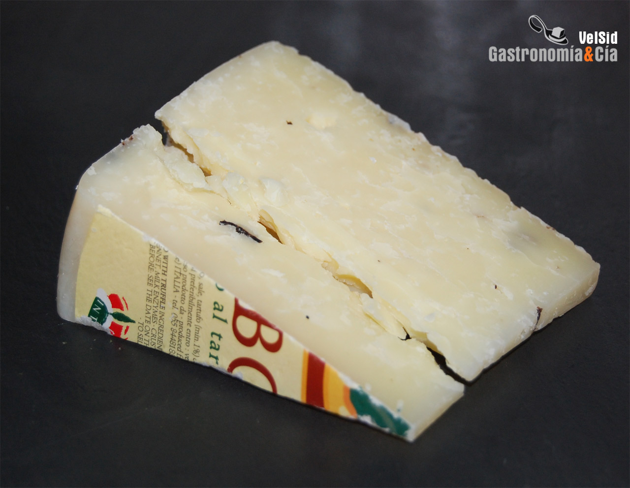 Pecorino al tartufo