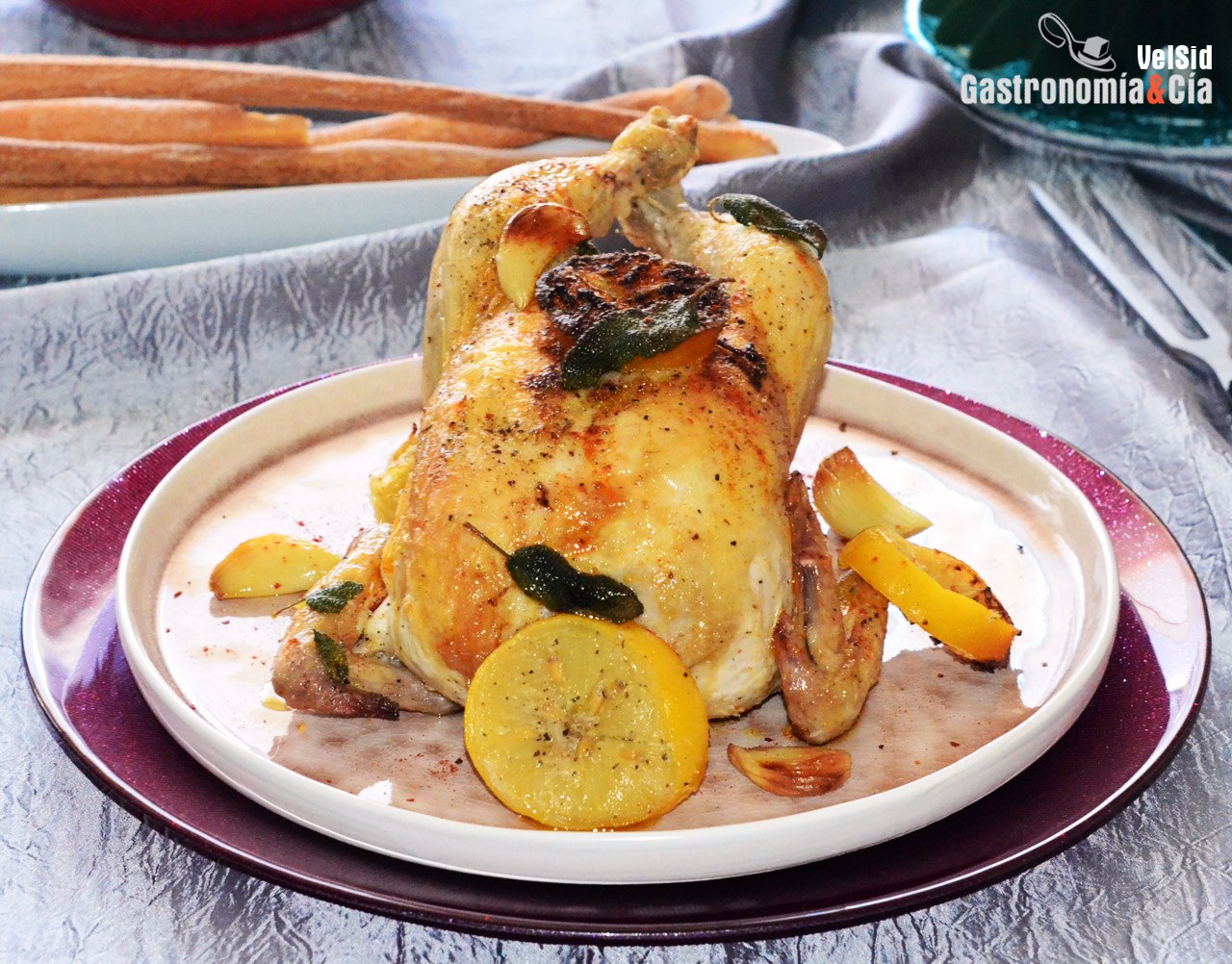 Pollo picantón con salvia y limón encurtido