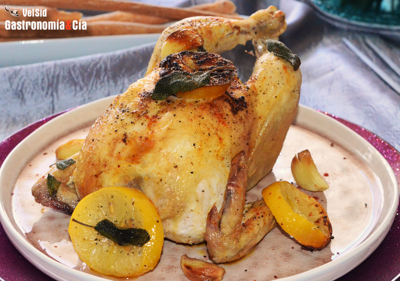 Pollo picantón con salvia y limón encurtido