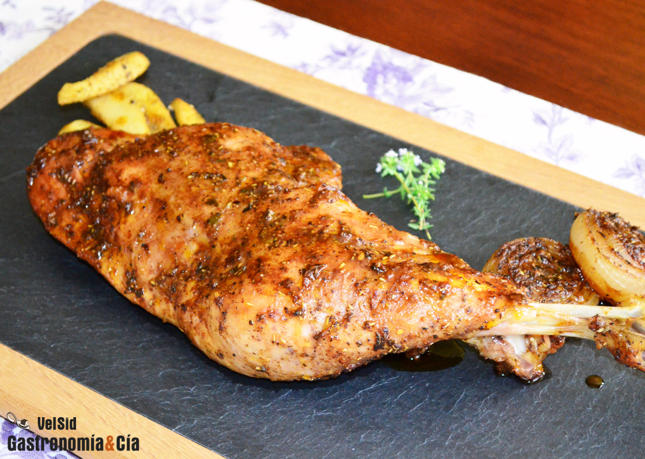 Pierna de pavo al horno con hierbas provenzales