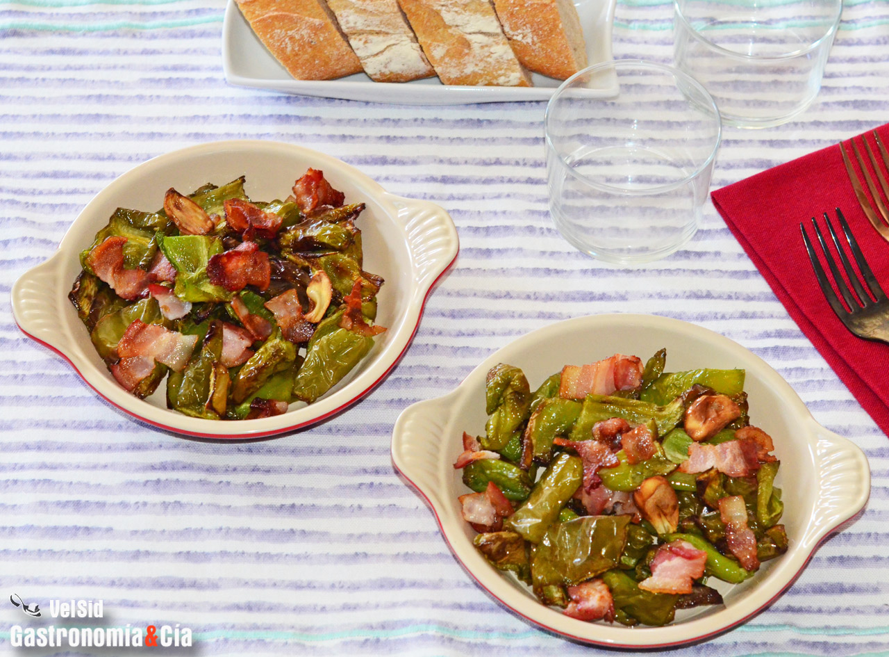 Pimientos verdes con bacon ahumado