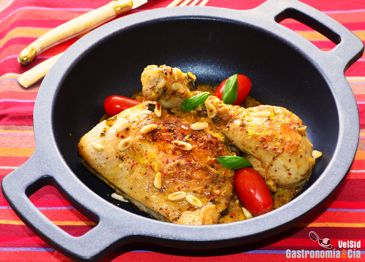 Pollo a la cazuela con limón y albahaca
