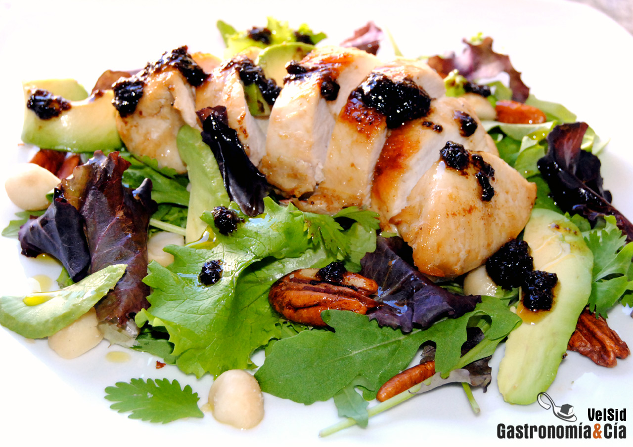 Pollo confitado con vinagreta balsámica de higos