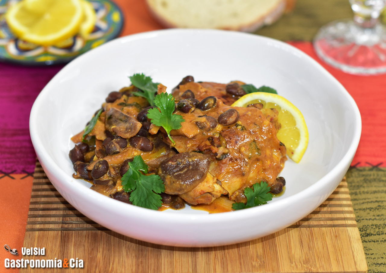 Pollo con shiitake y fríjoles