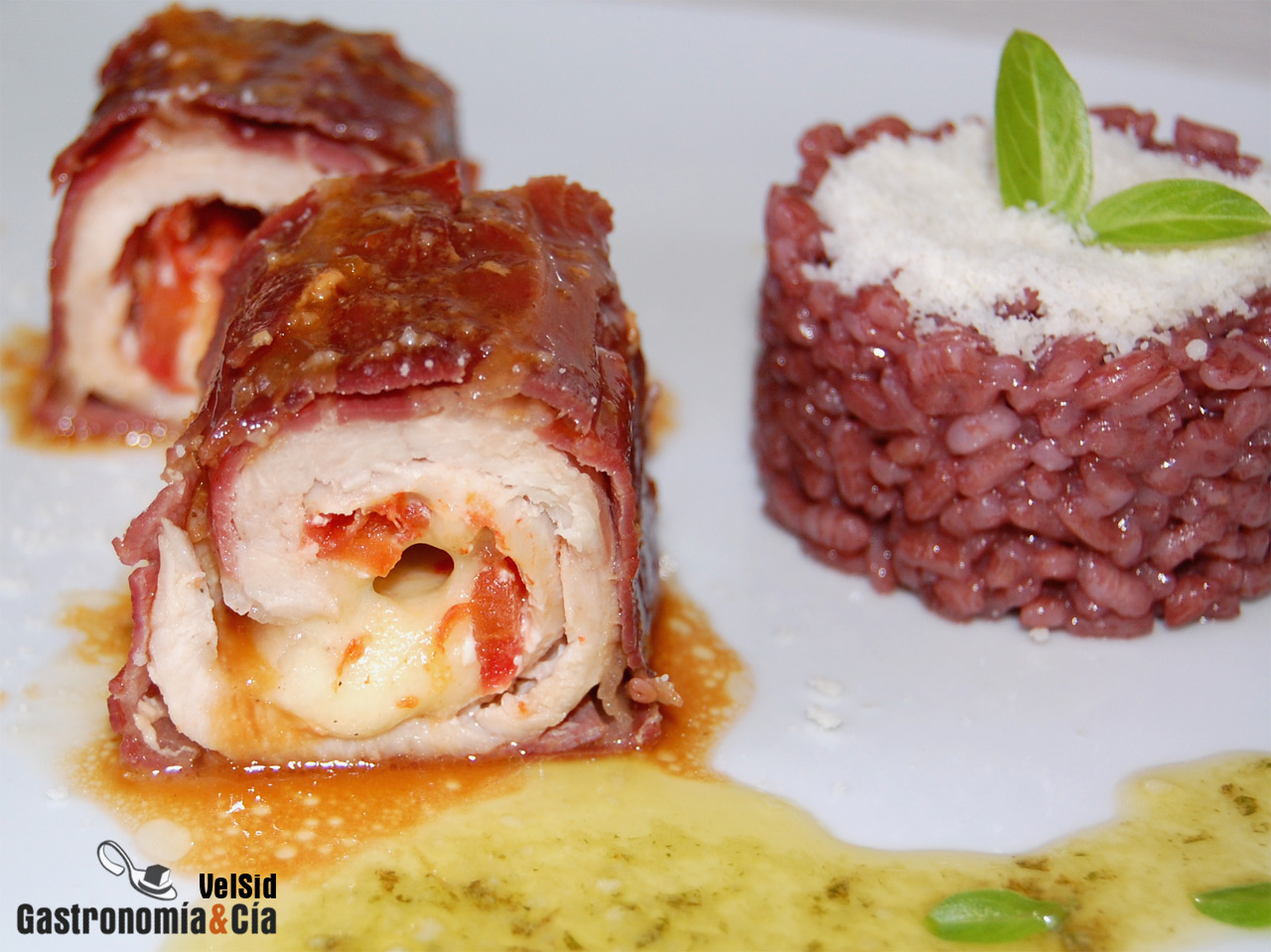 Pollo relleno de tomate y mozzarella