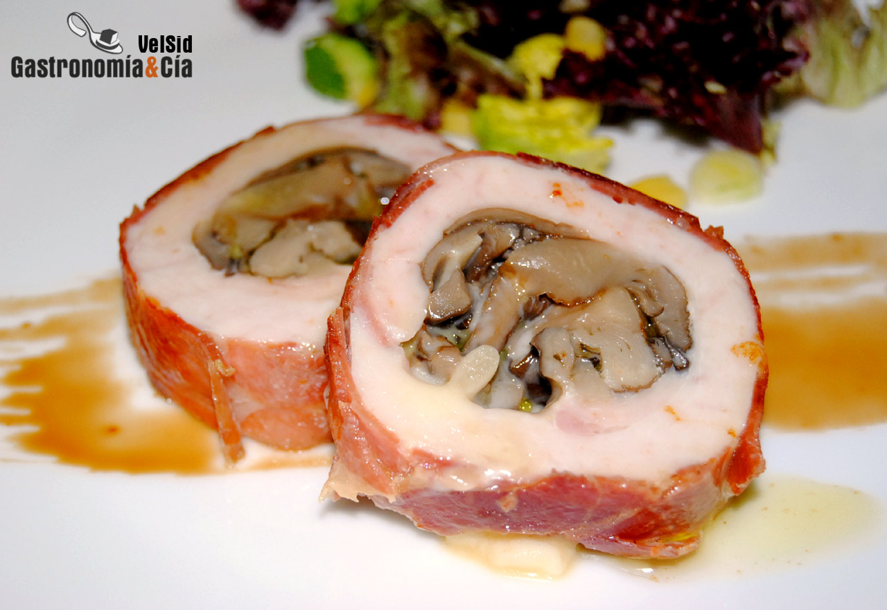 Pollo relleno de setas y queso ahumado