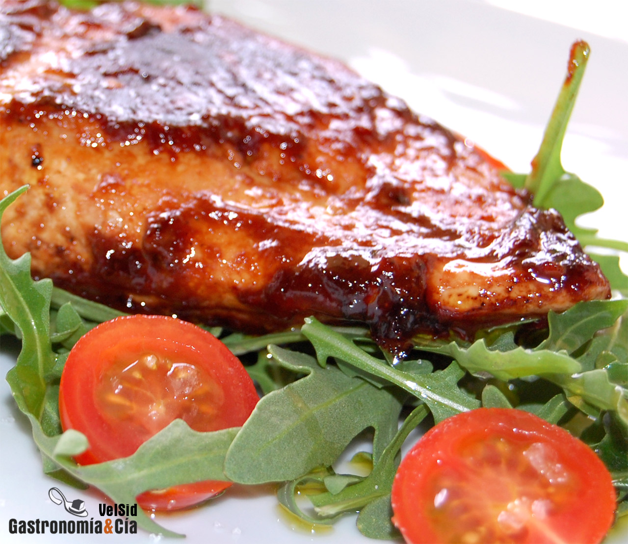 Pollo con glaseado de vino y tamarindo