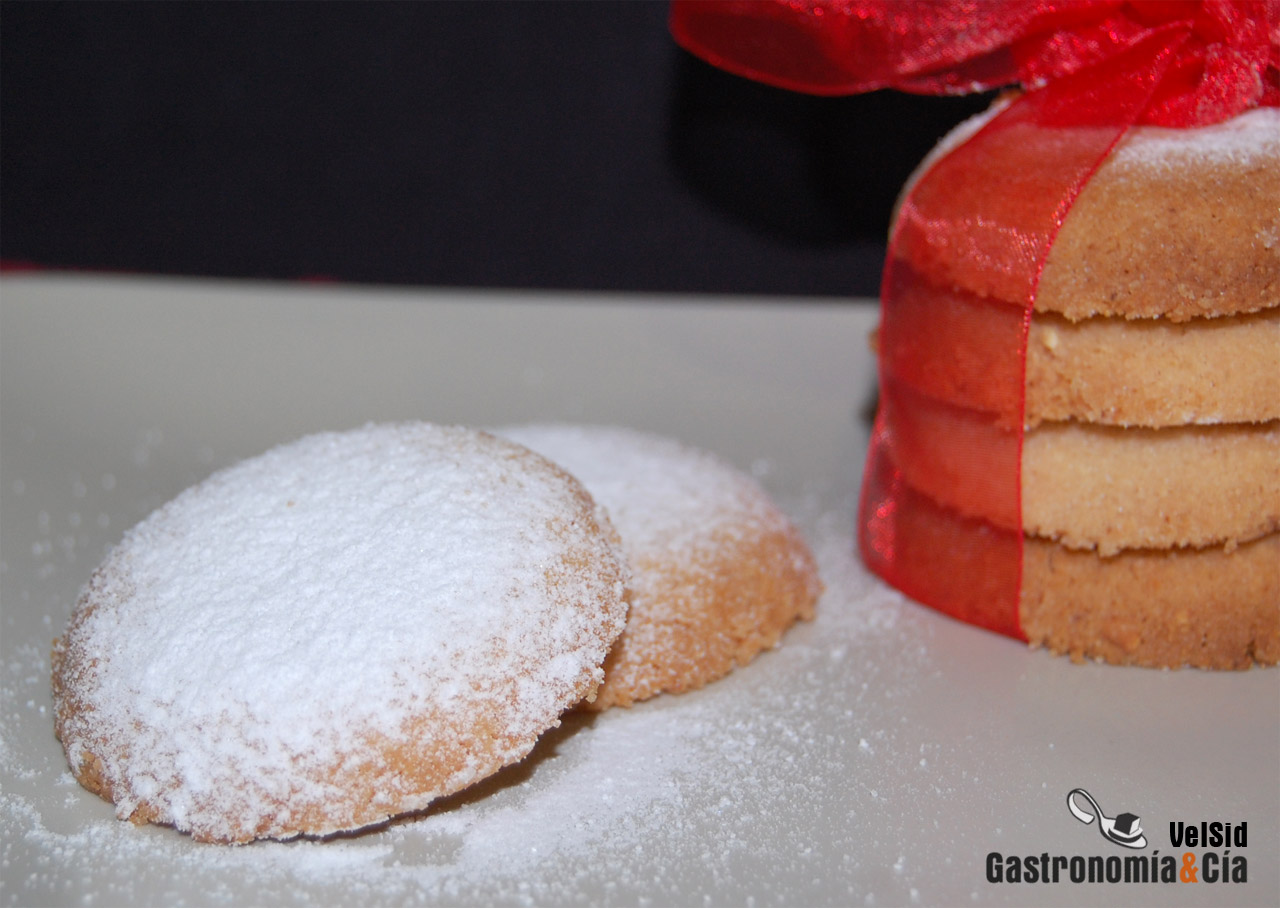 Polvorones de almendra