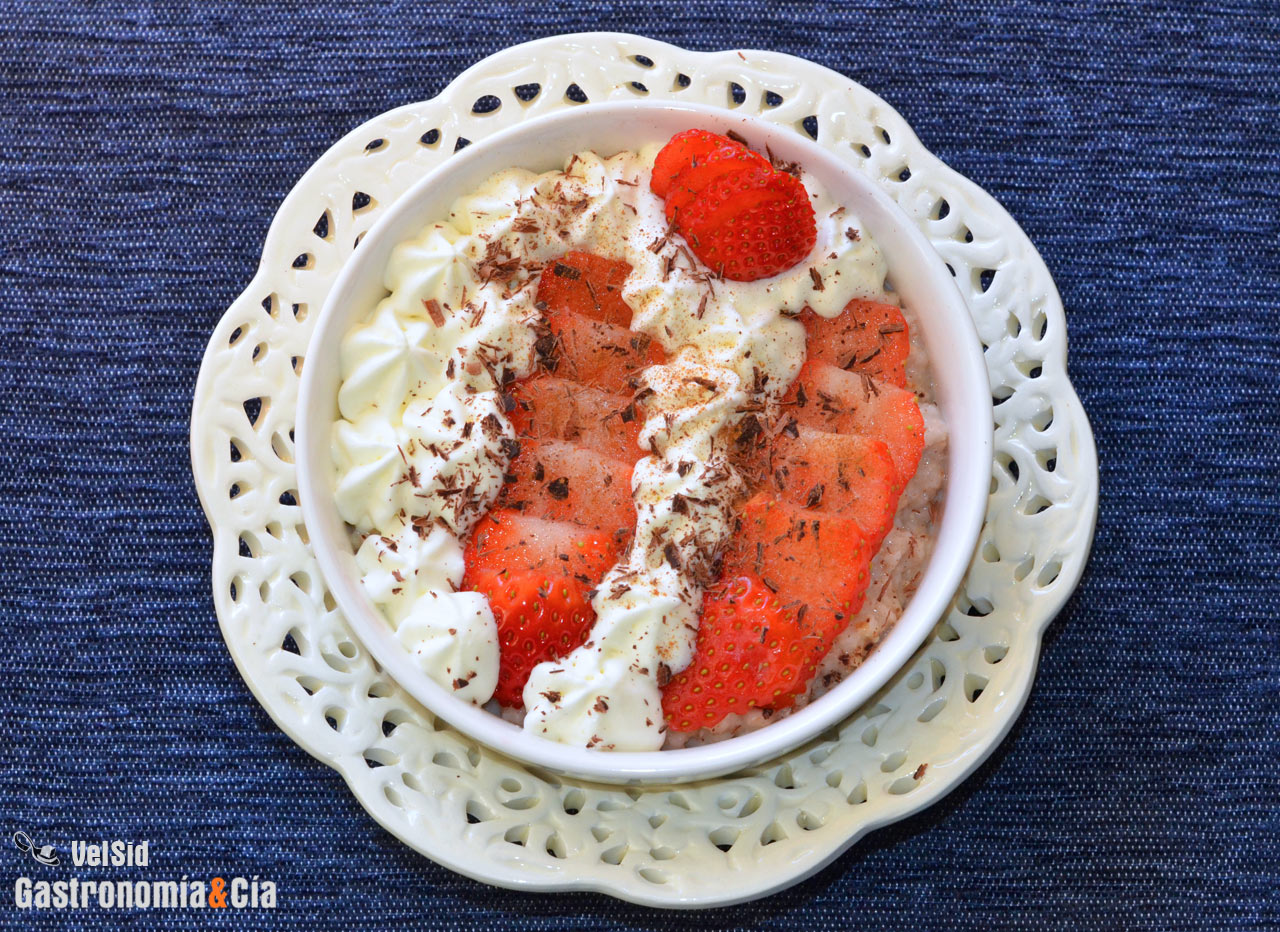  Porridge de fresas con nata