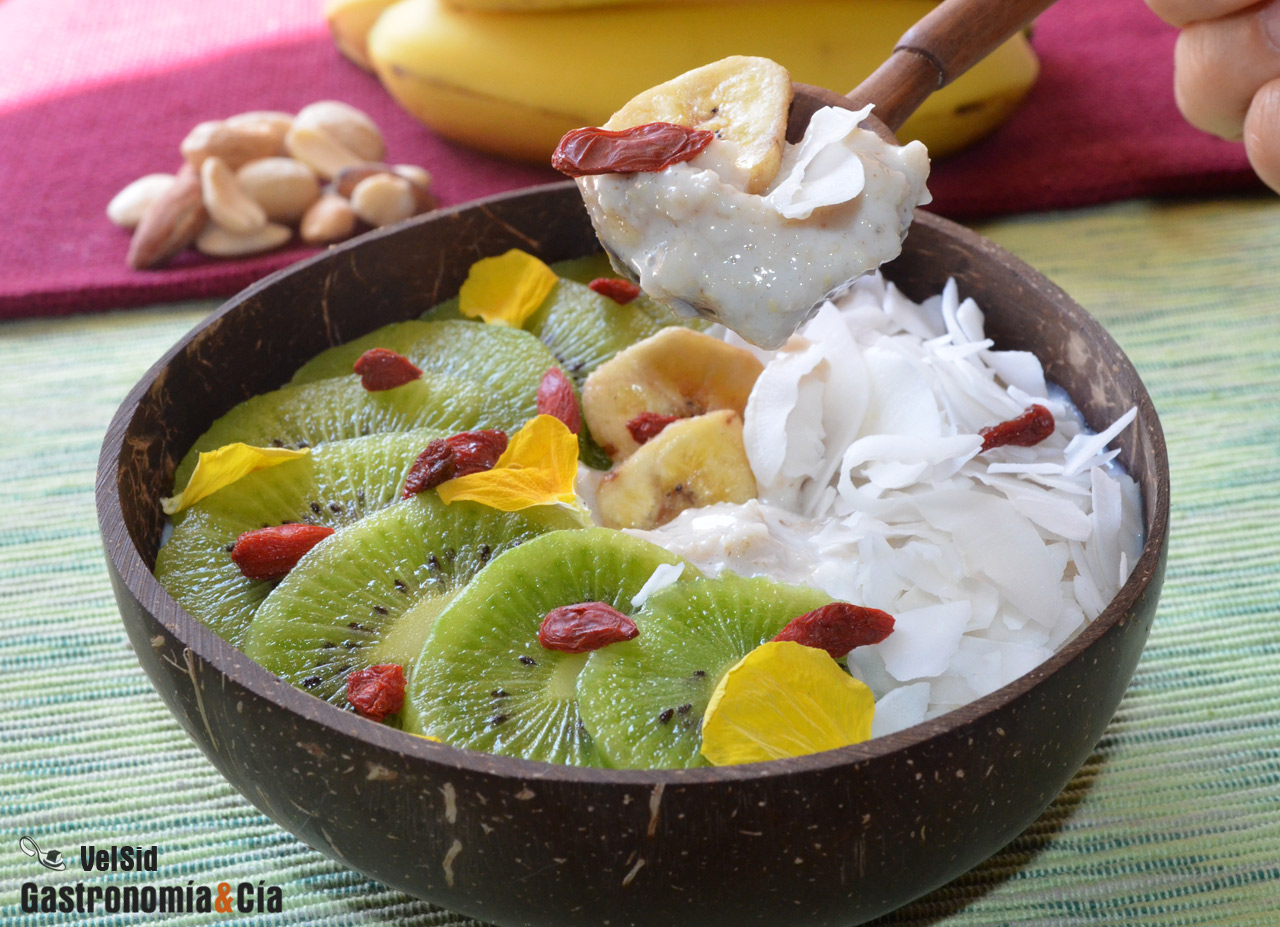 Porridge con kiwi y coco