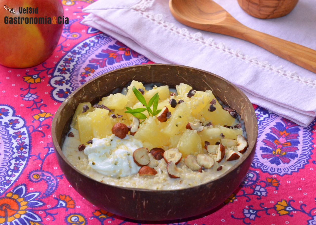 Porridge con piña y jengibre
